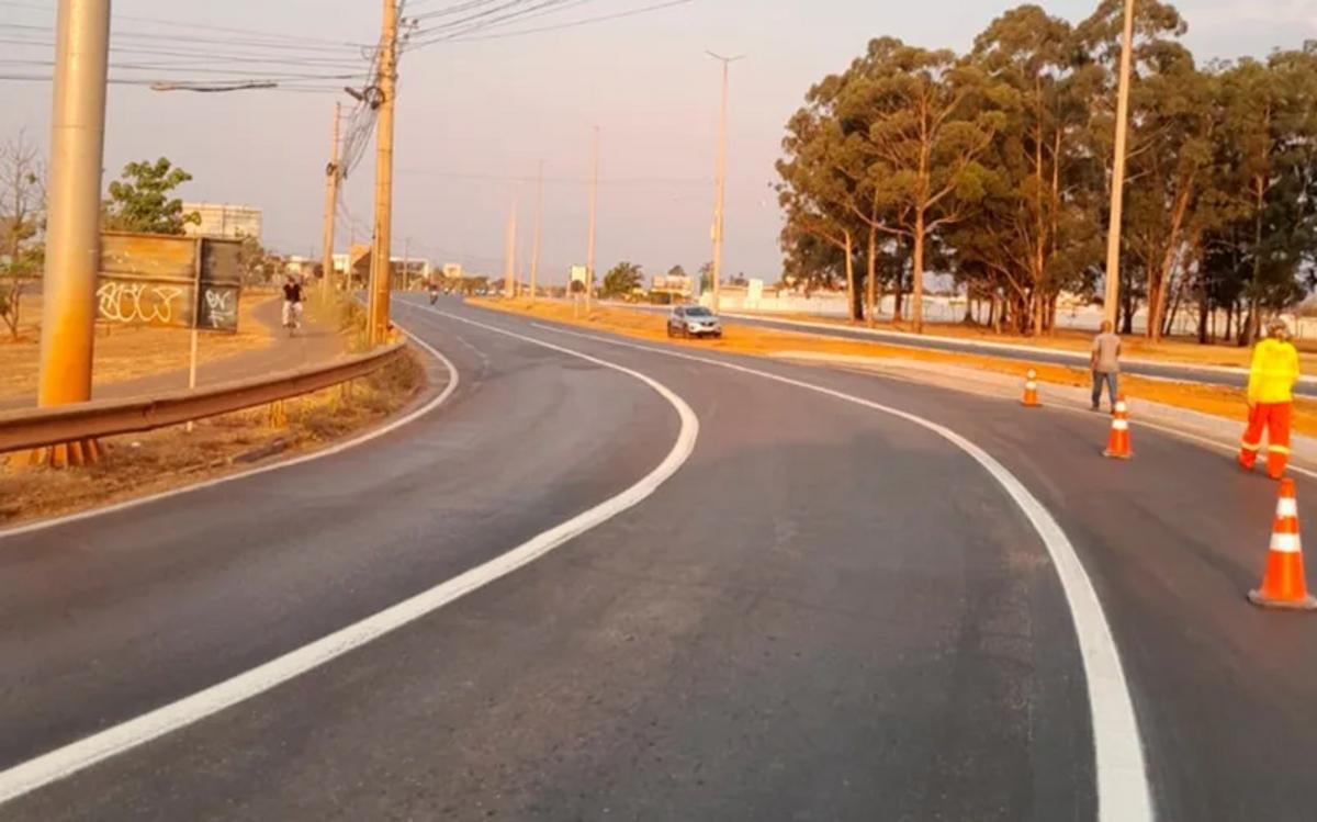 DER-DF inicia teste de faixa reversa para melhorar trânsito em São Sebastião nesta quarta